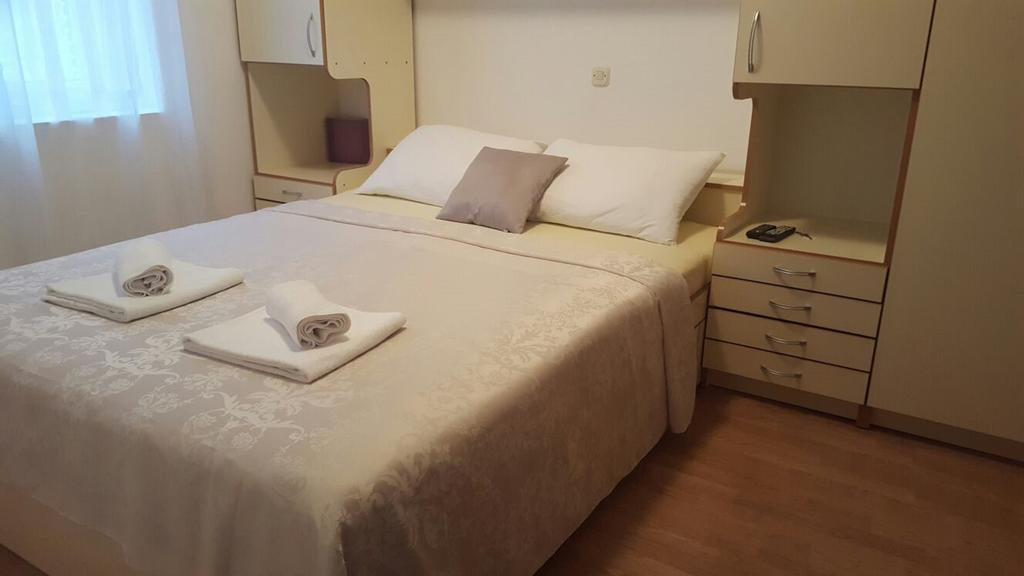 Rooms Valentino Split Bagian luar foto